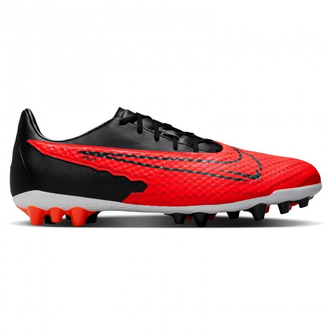 Nike fake grass hotsell shoes